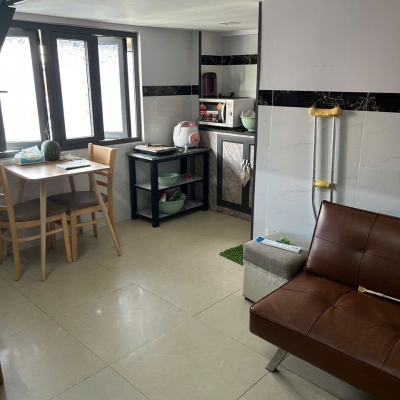 Cho thuê phòng/CHDV đầy đủ nội thất – có gác, ban công rộng – Quận 7