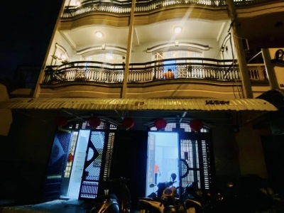 NHÀ MỚI MẶT TIỀN KHU BÀN CỜ HỌ LÊ - 4 TẦNG - 63M NGANG  9 - DÒNG TIỀN 18TR CHỈ 10.X