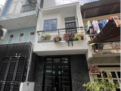 BÁN NHÀ 3 TẦNG, HẺM 5m, CMT8, P5, TÂN BÌNH, 3x9m,  3PN, NHỈNH 4 TỶ