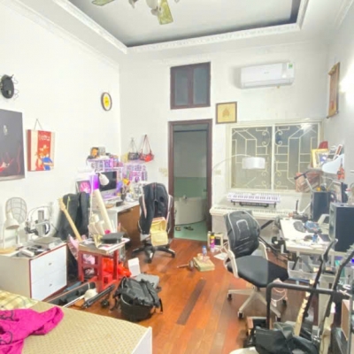 Bán 80M lê thanh nghị tặng nhà cách phố 80M hai bà trưng