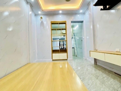 bán nhà tập thể viện E tầng 1 trần cung 50m 2,98 tỷ 10m ô tô tránh 2 mặt ngõ