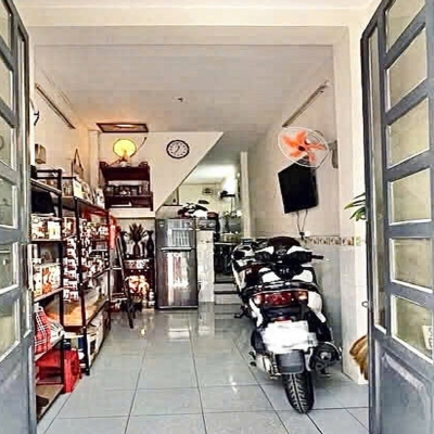 H1686 ???? sau sân bay Tân Sơn Nhất, SHR, Vuông, 2 tầng, 2.5x10m, 3.x tỷ x nhỏ