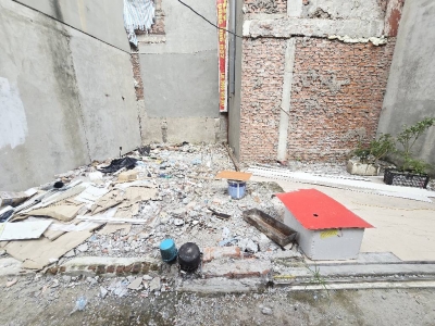 Duy nhất 1 mảnh. Hơn 5 tỷ, đất Ngọc Lâm, 35m cách 1 nhà ra hồ, oto thông kinh doanh. LH 0936123469