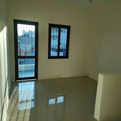 ????ĐÂU RA NHÀ Cán Bộ Ô Tô đỗ gần 30m² Khương Trung, 4PN, giá chỉ hơn 4.9 tỷ?