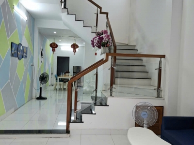 ► Nhà Kiệt 3m gần MT Trần Cao Vân,  Ô tô đậu 25m, DT 51m2, 2 mê đúc, 3.9x tỷ