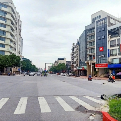 toà nhà mặt phố Hồng Tiến, 152m x 6 tầng, MT 6.3m, dòng tiền 250tr/tháng