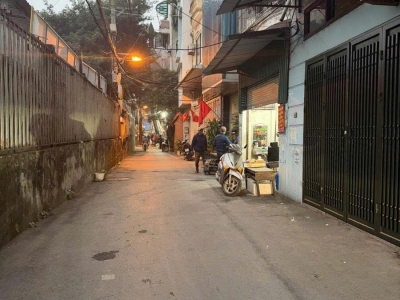 BÁN ĐẤT PHỐ NGUYỄN KHÁNH TOÀN 132M, MT 6M - GIÁ ĐẦU TƯ