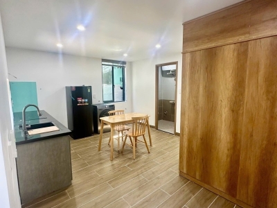 ► MT Bình Hòa sát Thăng Long, DownTown, 180m2, 4.5 tầng, 23 căn hộ hiện đại