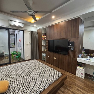 CẦN BÁN NHÀ TRUNG TÂM ĐỐNG ĐA - AN SINH AN NINH TỐT - TIỆN ÍCH BẠT NGÀN - 40M2 - 5 NGỦ