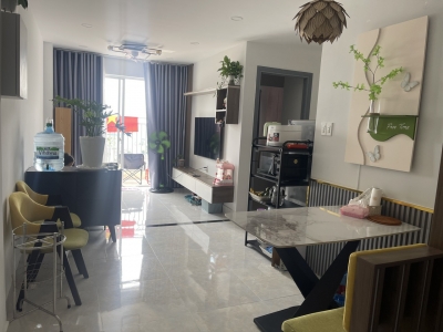 Chủ nhà cần bán gấp CC Blue sky Q.2 - 58m2 - 2PN,2WC - Giá 2,5tỷ ( đã vat, đã sổ).Nội thất xịn sò