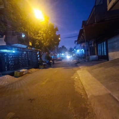 BÁN NHÀ 4 TẦNG (6MX20M), MẶT TIỀN KDC, ĐƯỜNG NHỰA 8M, NHỈNH 11 TỶ, GIÁP QUẬN 8, GẦN C/C PEGASUITE