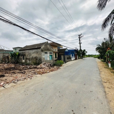 LÔ ĐẤT TRỤC XÃ PHONG QUANG – SÁT VINHOMES DƯƠNG KINH – GIÁ HIẾM  ZALO 0567 222 555