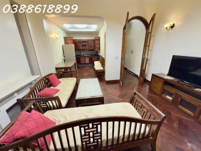 BÁN PHÂN LÔ TRẦN QUỐC HOÀN, CẦU GIẤY 61Mx5T, MT 5M- GARA Ô TÔ-KINH DOANH