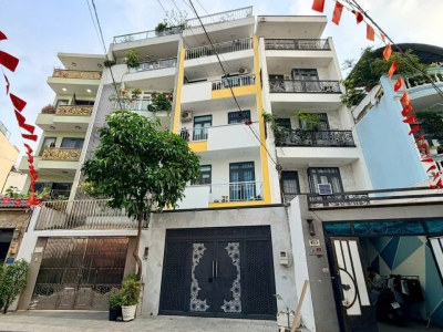 Bán Chdv MT 83 Nguyễn Văn Công, Phường 3, Gò Vấp, MT 12m, 4,3x19m, Cn 62,2 m2, trệt 4 lầu, ST, 9PN, 9WC, Full nội thất, Thu nhập 50tr/tháng, 15,6 tỷ TL