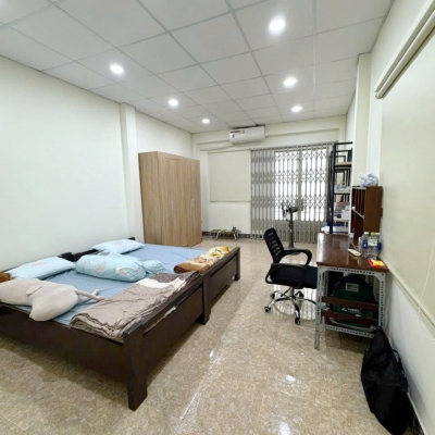 Nhà 4*14m vị trí đẹp HXH Dạ Nam P.Chánh Hưng