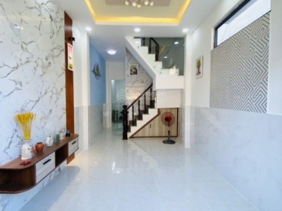 NHÀ QUẬN 8, XE HƠI TỚI CỪA , 4x13m, 4 PHÒNG NGỦ , GIÁ 4 TỶ NHỈNH, SỔ HỒNG RIÊNG. Lh: 0939345129