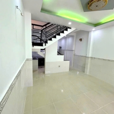 Nhà 2 tầng hẻm 154 Âu Dương Lân P3 Q8