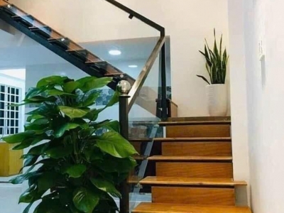 Cần bán nhà mặt tiền Nguyễn Chí Thanh - Hải Châu, 82 m2, 3  tầng, giá hơn 8 tỷ