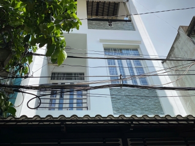 Nhà hẻm ô tô Quận 11, đối diện Đầm Sen. Diện tích 168m², thu nhập cho thuê 25 triệu/tháng. Sổ hồng riêng, giá nhỉnh 7 tỷ – thương lượng chính chủ.
