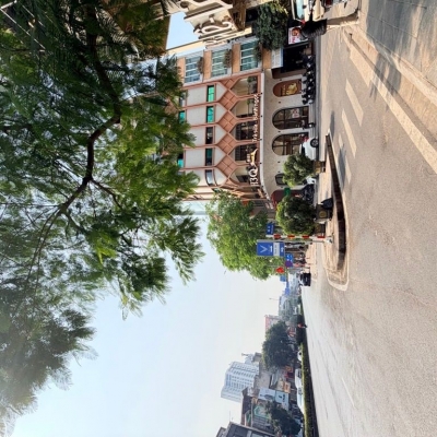 Duy nhất 1 căn ! chỉ nhỉnh 3 tỷ nhà c4 Nguyễn Văn Cừ, oto gần, sổ đỏ cất két.