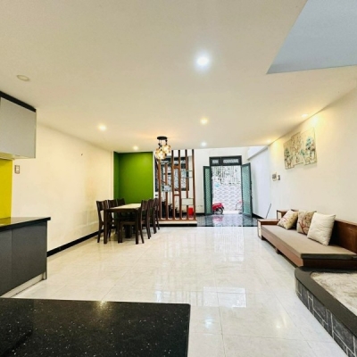 ♥ Kiệt 4m thẳng tắp 60m ra MT Hoàng Diệu, 60m2, 3.5 tầng,5.x tỷ