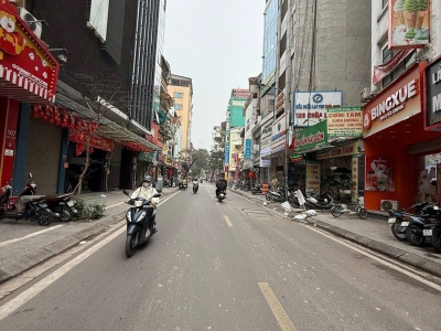 BÁN NHÀ MẶT PHỐ CHÙA LÁNG 136Mx5T - KINH DOANH - VỈA HÈ - GIÁ CHỈ NHỈNH 500 TR/M2