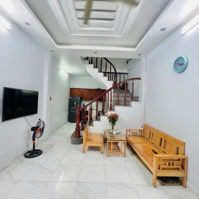 NGÕ 68 CẦU GIẤY PHÂN LÔ-GẦN HỒ-THOÁNG NHÀ ĐẸP 32M GIÁ 6 TỶ 950