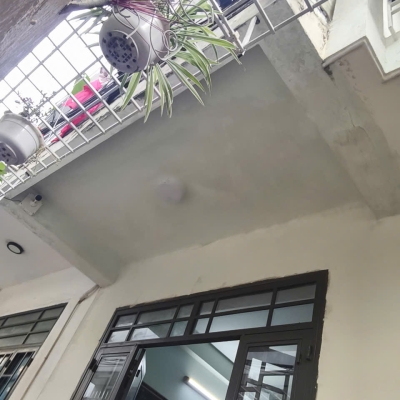 ♪  Nhà kiệt rộng gần MT Lê Độ, Chợ Siêu Thị, 2 tầng cứng cáp, 2PN, 2.x tỷ