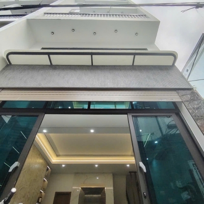 HIẾM - LÕI BỒ ĐỀ - LÔ GÓC - 7 TẦNG THANG MÁY - NGÕ Ô TÔ VF3 - FULL NỘI THẤT - Ở NGAY