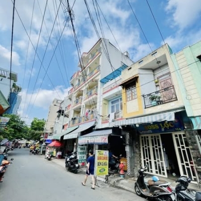 MTKD NGAY ĐHCT- SẦM UẤT NGÀY ĐÊM - 2 TẦNG - 5�17 GIÁ MỀM NHỈNH 9 TL