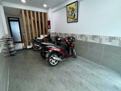 Bán nhà 1 trệt 3 lầu Gò Vấp cách đường 150m, có thể làm văn phòng, để ở kết hợp cho thuê