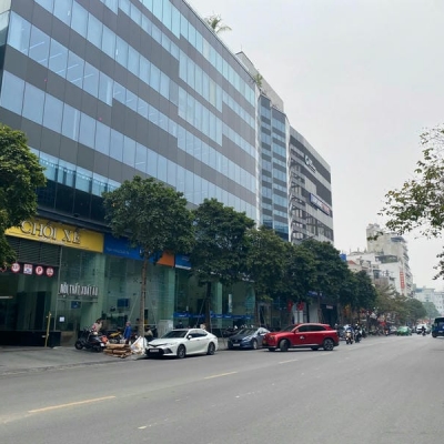 Cực Hiếm!!! Chủ đầu tư chào thuê 1260m2 sàn thương mại phố Hào Nam - Cát Linh - Đống Đa