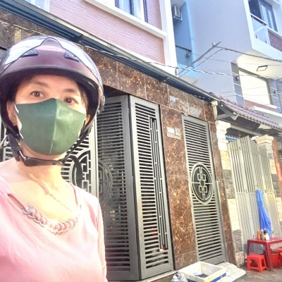 CHDV ĐƯỜNG ĐOÀN VĂN BƠ- THÔNG RA XÓM CHIẾU, NGUYỀN TẤT THÀNH QUA Q7 CHƯA ĐẾN 5 PHÚT.