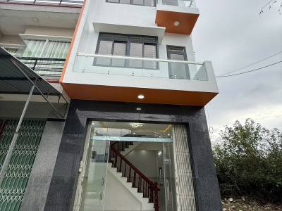 SIÊU PHẨM NHÀ 2 MẶT TIỀN TRUNG TÂM CHỢ DINH – LÊ VĂN THỦ, QUY NHƠN