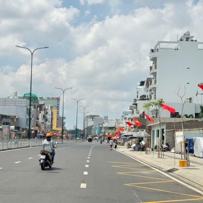 Bán nhà MTKD đường 32M Dương Quảng Hàm ngang 5m 100M² KD đa ngành 23.2 tỷ 

Mô tả 

Bán nhà MTKD đường 32M Dương Quảng Hàm ngang 5m 100M² KD tuyệt đỉnh tiện xây SP 23.2tỷ TL
