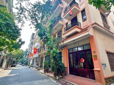 Vua của cái loại F0, phân lô ngoại giao đoàn ,Xuân La- vỉa hè 2 bên,60m2,mt5m, 2 thoang ,hơn 18 tỷ