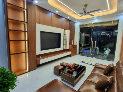 Bán nhà 4 tầng Kỳ Bá, TP Thái Bình, 70m2, sổ đỏ, 7.4 tỷ, 0978693808