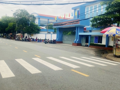 TÂN SƠN NHÌ - NHÀ HẺM ĐẸP 6M - SÁT MẶT TIỀN - 60M² - 6PN - 2 LẦU - CHỈ 7.X TỶ
