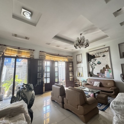 Bán nhà 4 tầng Đường 182 Tăng Nhơn Phú A Thủ Đức - 156m2 - Ngang 6.6m - 17.5 Tỷ