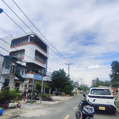 Bán nhà KDC Lovera Khang Điền - Phong Phú 4, 5 tầng, 100m2 chỉ nhỉnh 9 tỷ