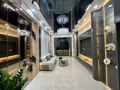 thành công 30m x4 tầng 8,980 tỷ full nội thất,mặt ngõ thông,10m ra phố,kinh doanh