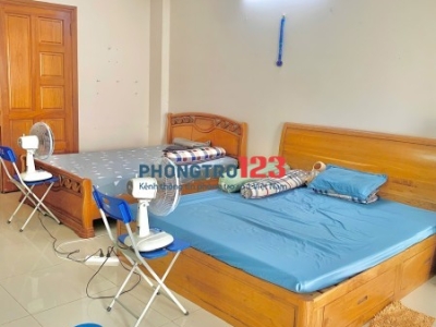 Cần 1 Nam ở ghép phòng 55m2, hiện đang có 2 nam ở, giá 2 triệu, đầy đủ tiện nghi, an ninh, yên tĩnh