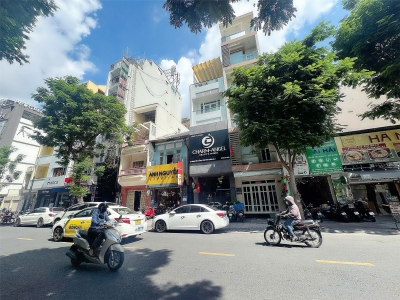 CHÍNH CHỦ BÁN NHÀ MẶT TIỀN ĐƯỜNG TRỊNH VĂN CẤN, QUẬN 1 - KHU VỰC HIẾM NHÀ BÁN