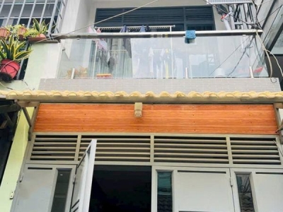 L1551 ⭐️ sát chợ Hạnh Thông Tây, SHR, Vuông, 2 tầng, 3x17m, 4.x tỷ