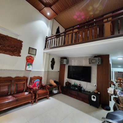 # Nhà Kiệt Ô tô, sát Yên Khê 2, gần CĐ Thương Mại, 90m2, Gác đúc sạch đẹp, 3.xx tỷ