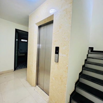 Bán nhà đẹp Phố Trạm Long Biên- Kinh Doanh- oto tránh 80m 7 tầng thang máy full NT nhỉnh 22tỷ (TL)