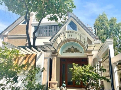 L1596 ⭐️⭐️ Nhà vườn Mặt tiền Thạnh Xuân 40, SHR, Nở hậu, HXH, 2 tầng, 6.5x31m, 9.x tỷ