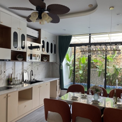 ♥ Nhà gần MT Phạm Văn Nghị, 74m2, 3 tầng, mới tinh, hồ bơi, 6 tỷ