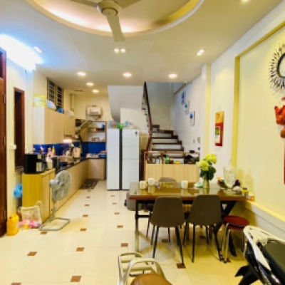 Chính chủ bán nhà Nguyễn Trãi 40m2 x 4 tầng, mặt tiền 5m giá chỉ 7,5 tỷ