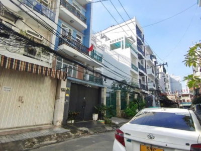 BÁN NHÀ ĐẸP CÁCH QUẬN 5 VÀI TRĂM MÉT, 2 TẦNG 4.5x17m, DÒNG TIỀN 12tr/tháng